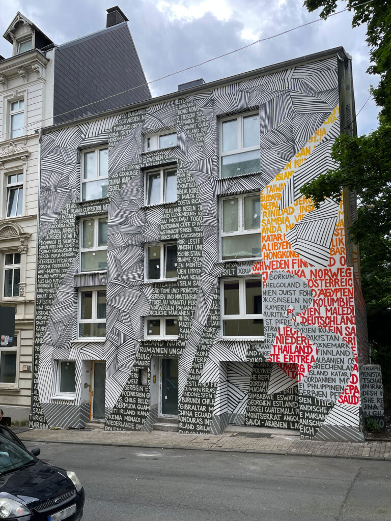 Graffitikuenstler_Muralart_urbanart_Streetart_Oelberg_Brand_Wuppertal Graffitikünstler Wuppertal Muralart Streetart Urbanart Brand